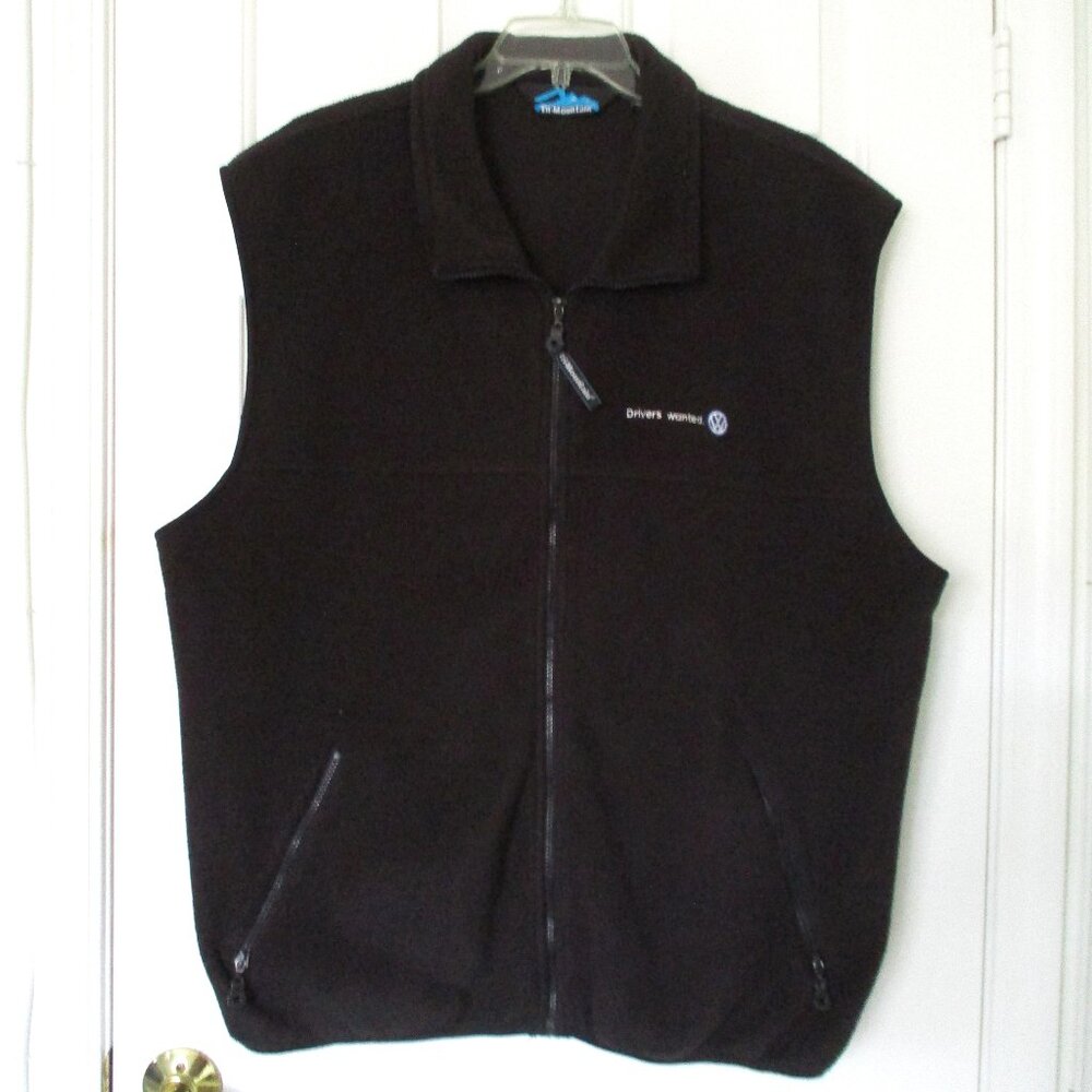 Tri-Mountain Mens Sleeveless "VW" Black Fleece Full Zip Vest - Size 2XL